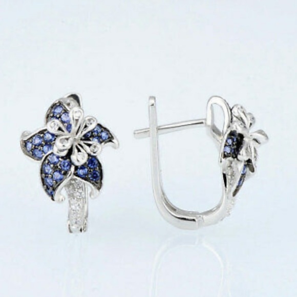 NEW Sterling silver Flower Earrings - Picture 2 of 5